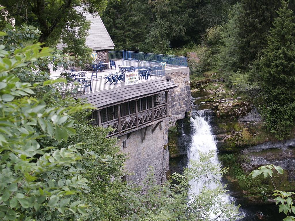 Hotel Aux Truites Bleues Fort-du-Plasne Esterno foto