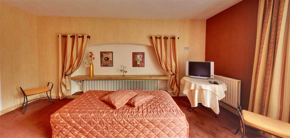 Hotel Aux Truites Bleues Fort-du-Plasne Esterno foto