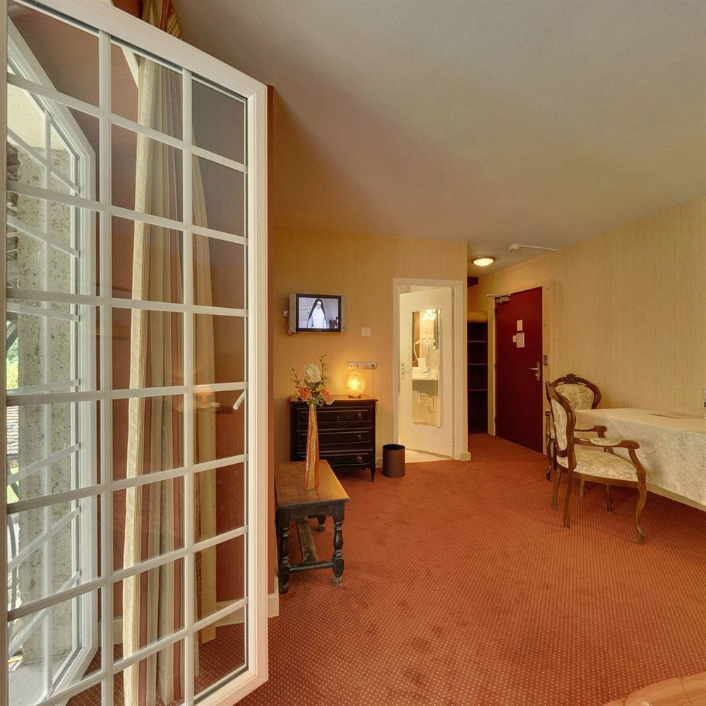 Hotel Aux Truites Bleues Fort-du-Plasne Esterno foto