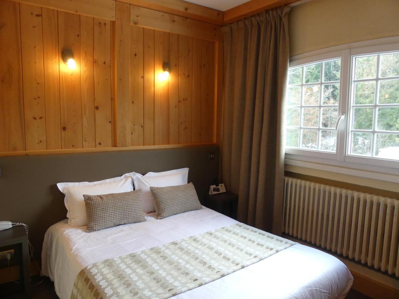 Hotel Aux Truites Bleues Fort-du-Plasne Esterno foto